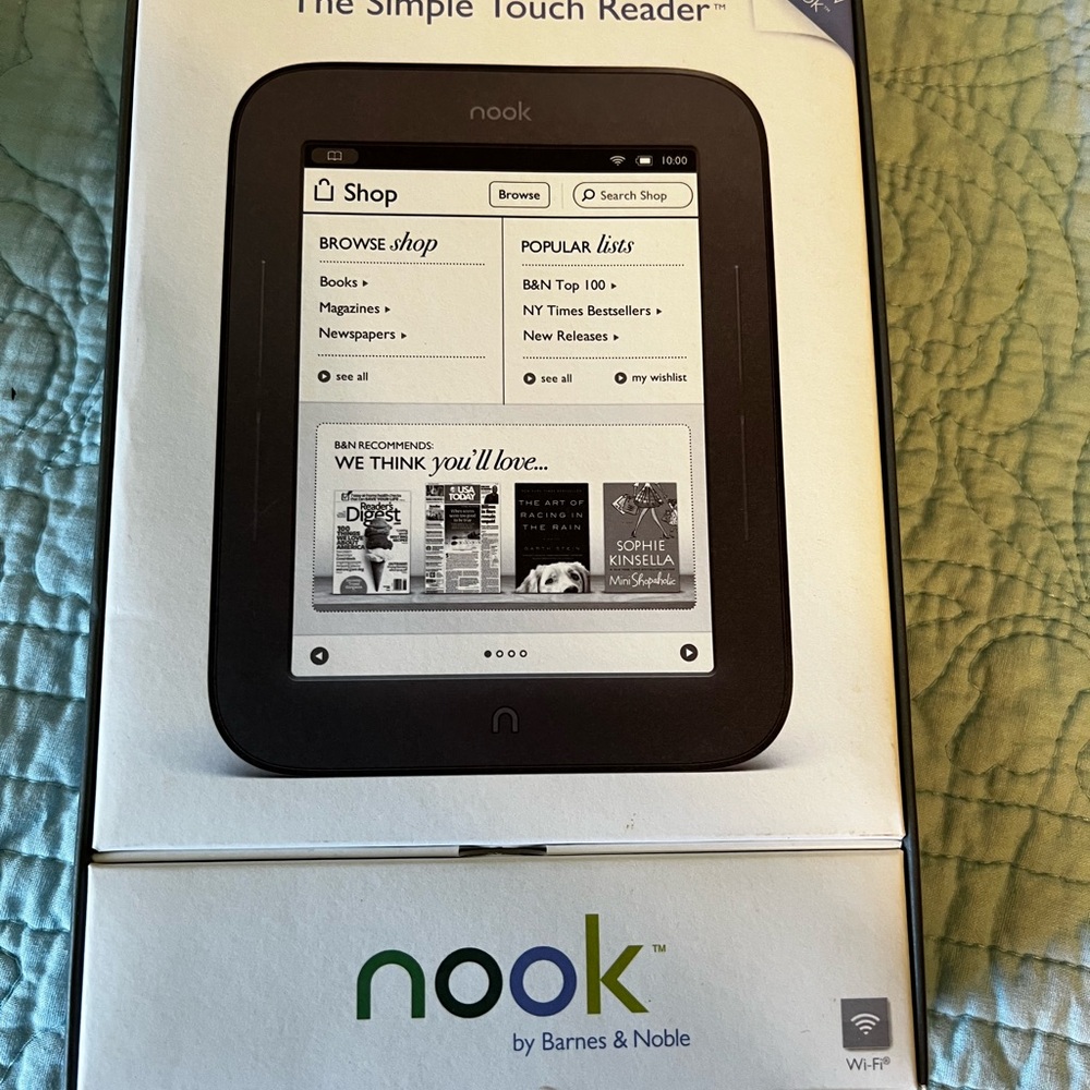 Barnes & Noble Nook Simple Touch Reader - Black